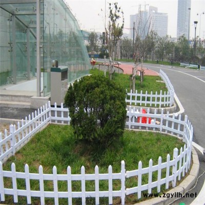 愷嶸隔離欄 PVC塑鋼草坪護欄 花壇圍欄 園藝護欄 戶外花園圍欄廠家