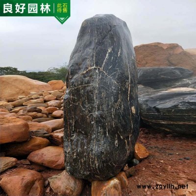 良好園林黑金石廠家供應(yīng)景觀工程假山廣場(chǎng)風(fēng)景石刻字小區(qū)迎賓石