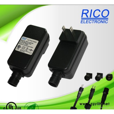 美規(guī)認證3.5V 1.2A戶外插墻式草坪燈防水火牛